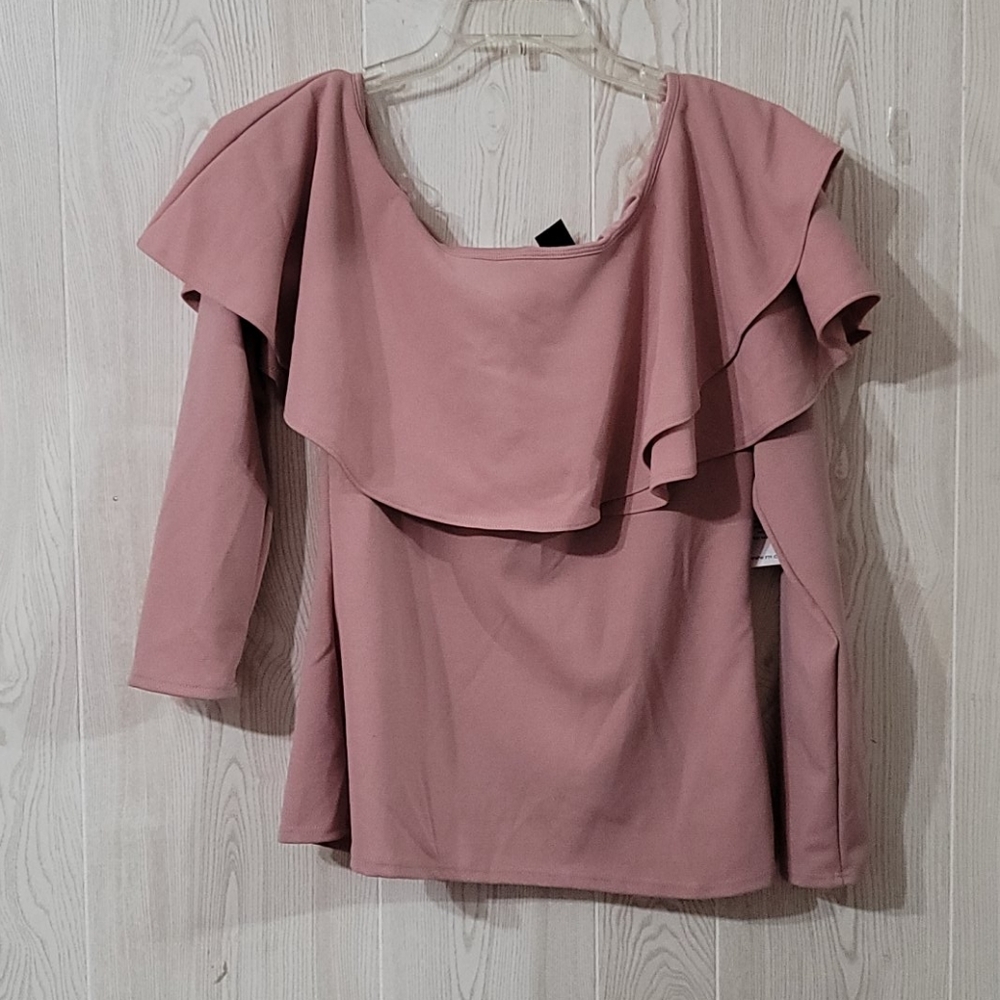Womens FTF off shoulder blouse size L new